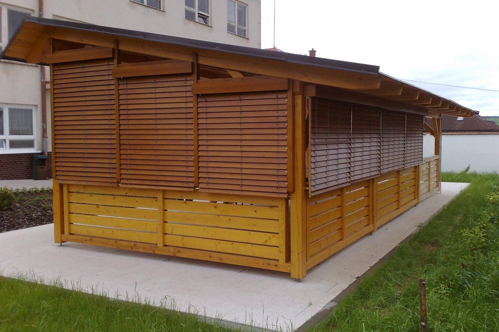 Venkovní dřevěné žaluzie