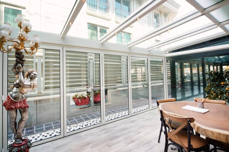 Posuvné plastové dveře do zahrady