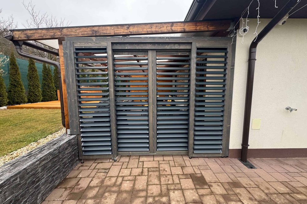 Posuvné kombinované žaluzie