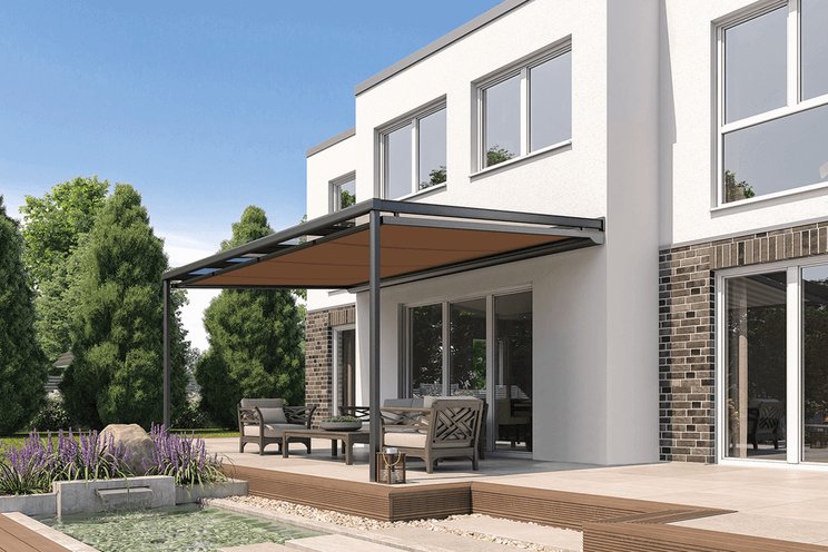 Markýza pod zasklení s posezením