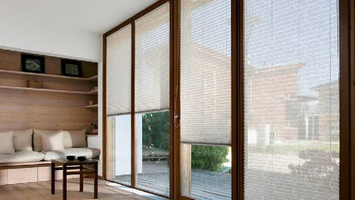 Plisé žaluzie – stínění, které se vám přizpůsobí